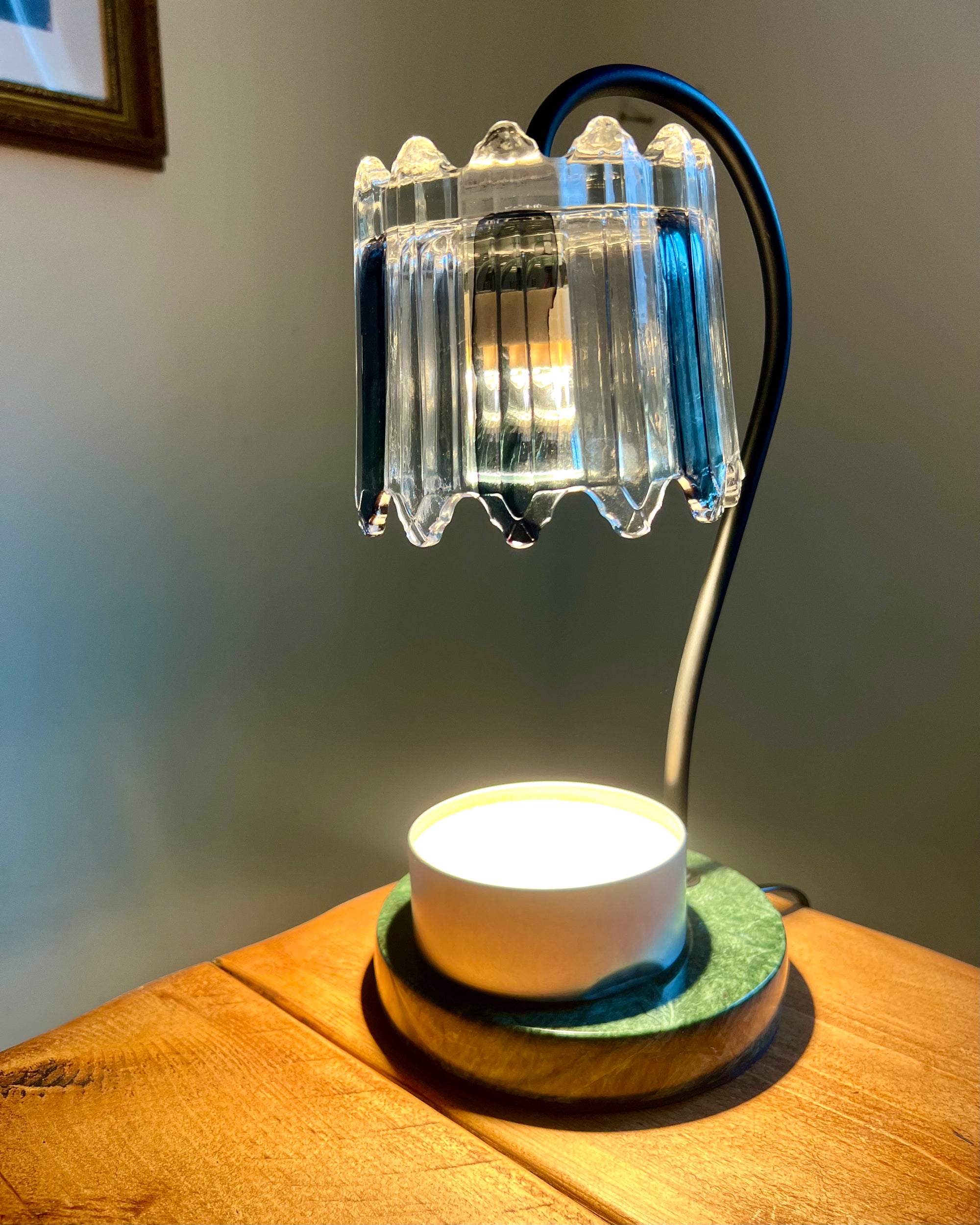 Candle Warmer | With ONE Free Wickless Candles
