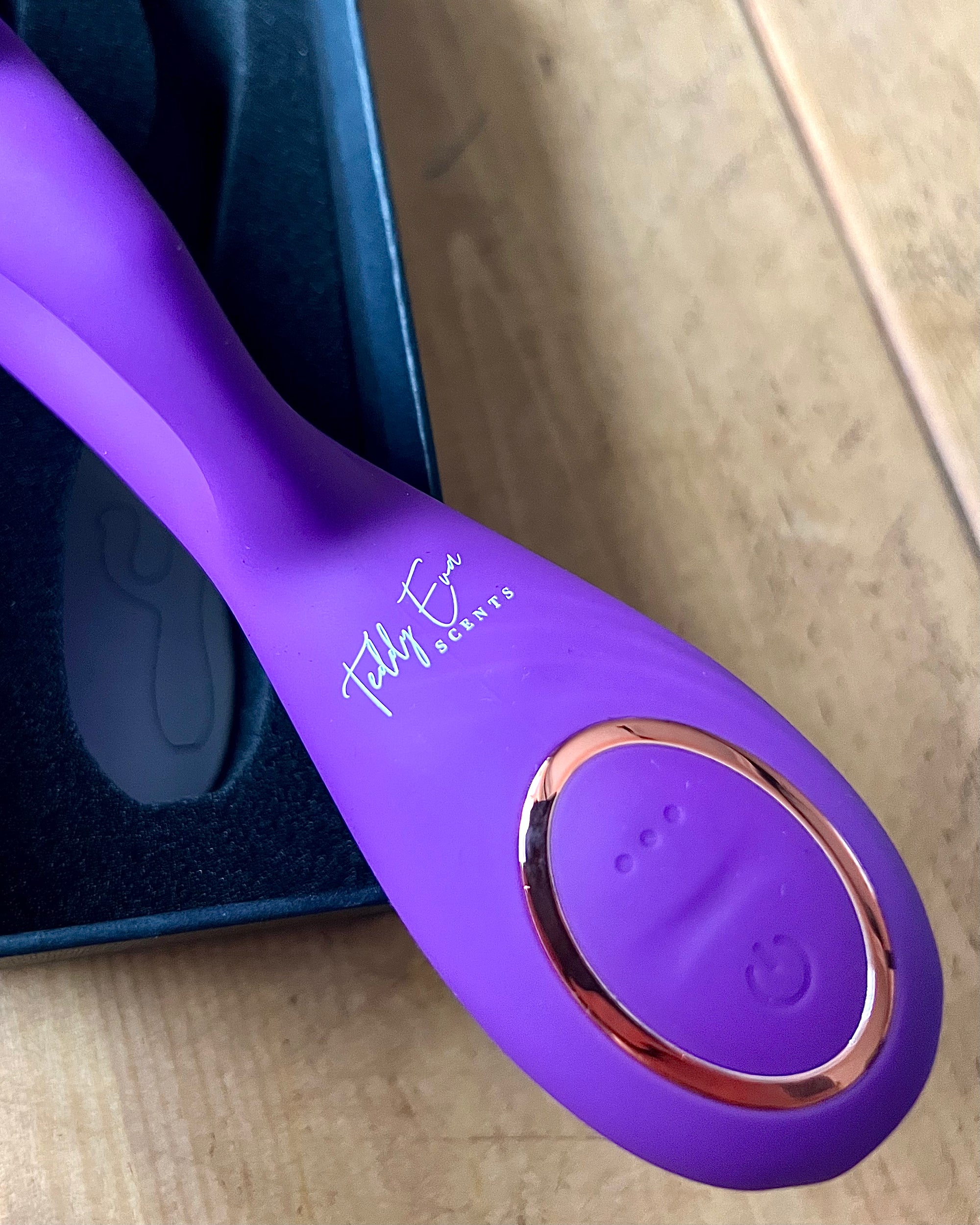 Double Headed Sex Toy | Vaginal & Clitoral Stimulator Teddy Eva Scents Double Headed Sex Toy | Vaginal & Clitoral Stimulator Teddy Eva Scents