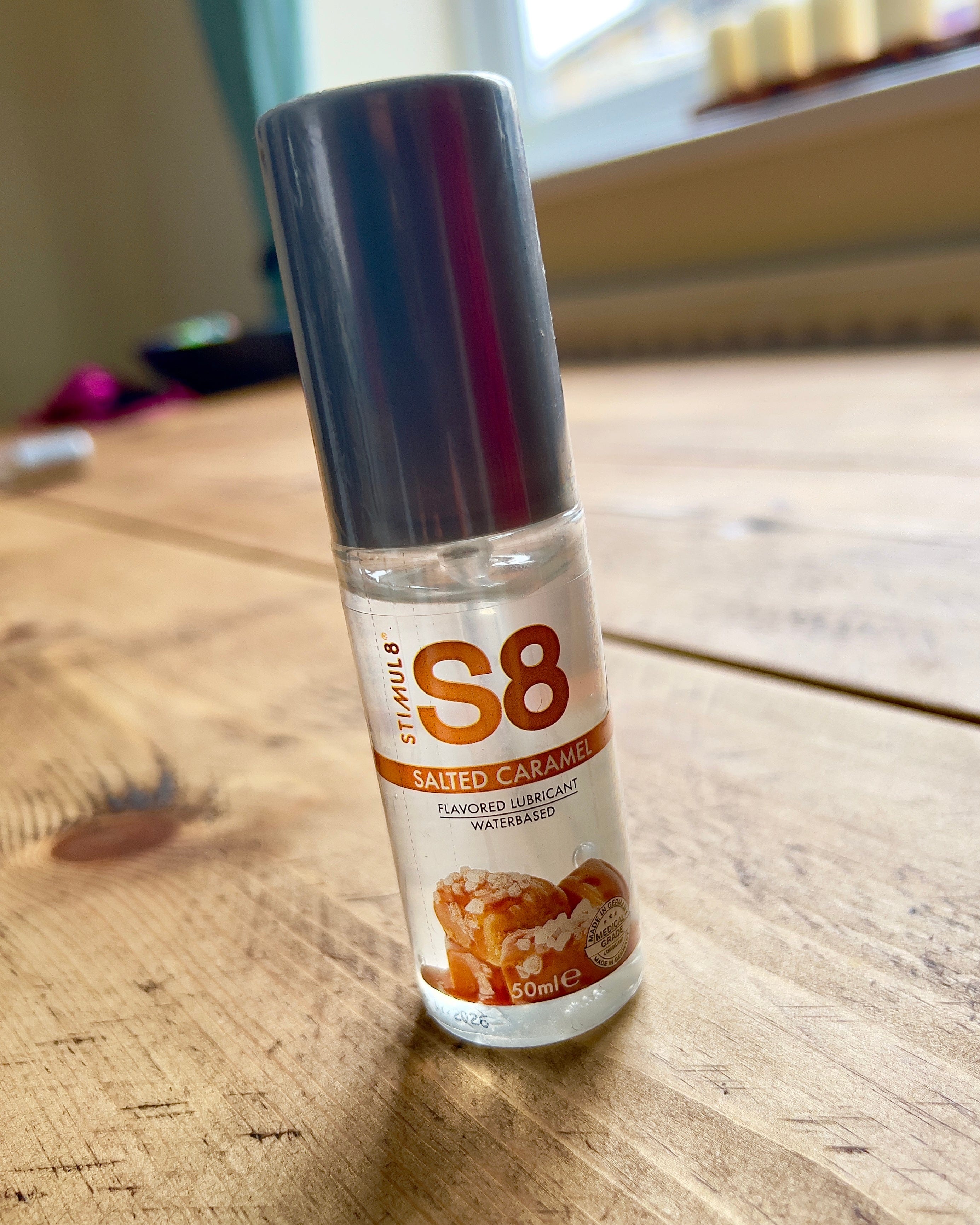 s8 flavoured lube - salted caramel flavour
